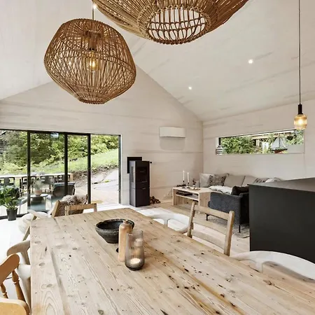 Holiday home Tyristua